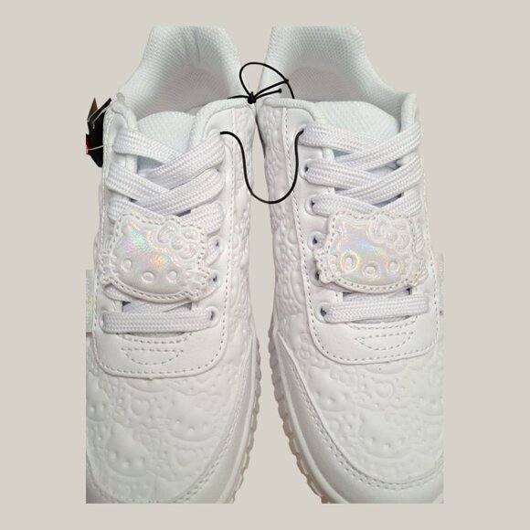 NWT Women's Hello Kitty Lace-Up Sneakers - White - Limited Edition - Multisize - Picture 9 of 13